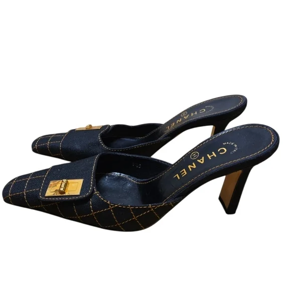 Chanel Black Quilted Fabric Mules Size 38.5 - Picture 3 of 10